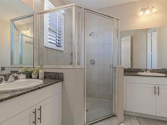 3rd image of 8732 Madrid Cir