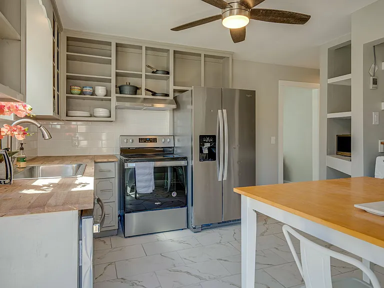 1214 Pennock Ave #1 — Photo 21