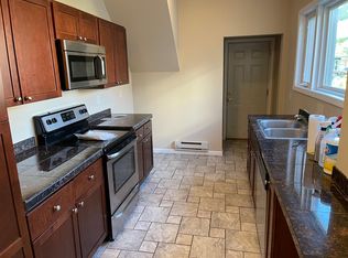 116 E 6th St #4, Winona, MN 55987