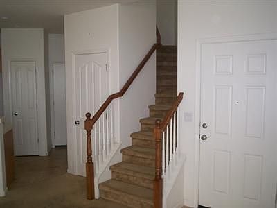 3rd image of 9092 Cortina Cir