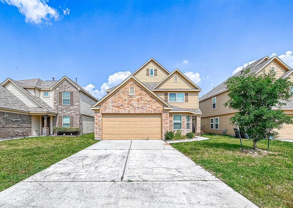 1st image of 16421 Olive Sparrow Dr