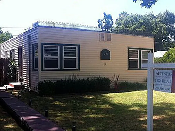 1245 Victoria Ave, Stockton, CA 95203
