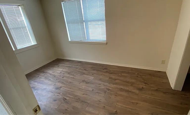 102 W Main St #2A — Photo 13
