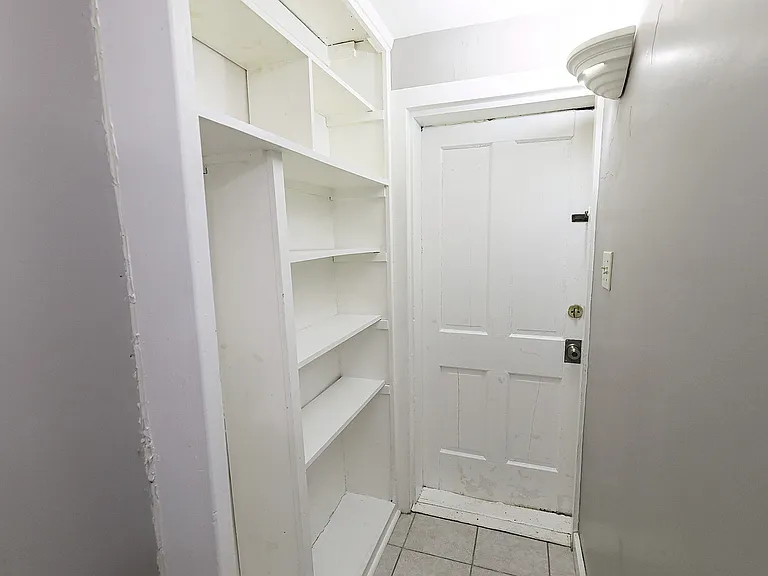 1745 E St #4 — Photo 6