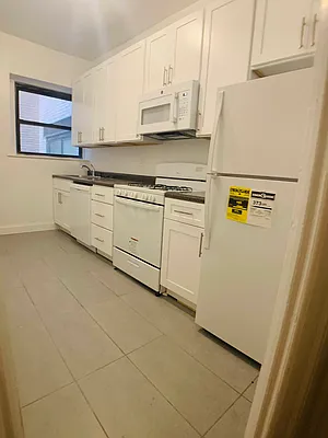 Rented by Prime City Listings LLC | media 2