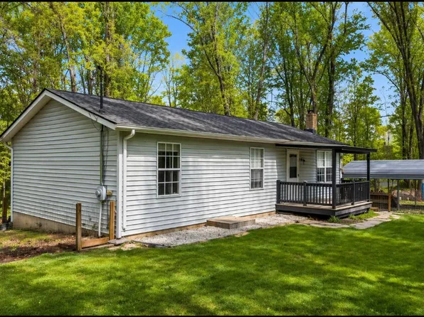 149 Gray Squirrel Rd, Harpers Ferry, WV 25425