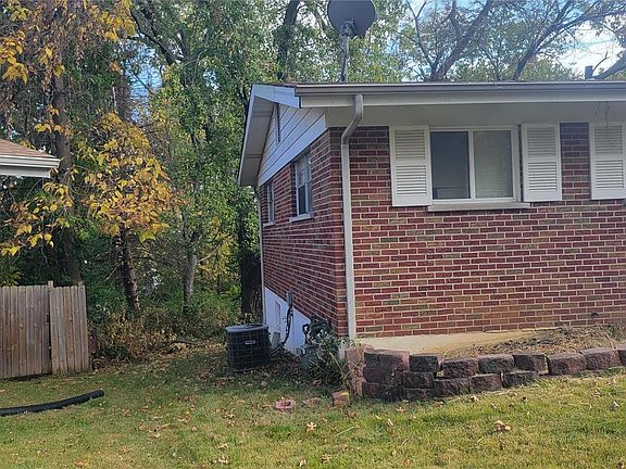 4th image of 4600 Barbara Dr