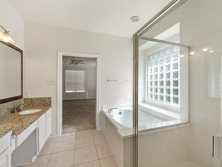 14213 Stone Bluff Ln — Photo 29