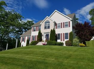 12 Maple Ridge Rd, Methuen, MA 01844