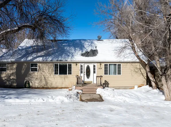 209 Smelter Ave NW, Great Falls, MT 59404