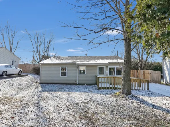 215 Sunset Dr, Johnstown, OH 43031