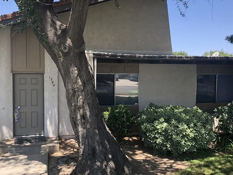 1594 Christopher Ln — Photo 3