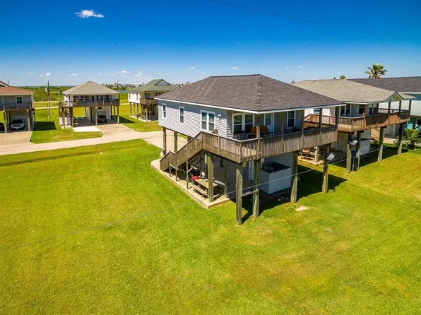23175 Fresca Street, Galveston, TX 77554