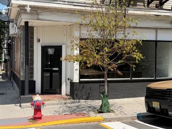 3700 New York Avenue image 1 of 6