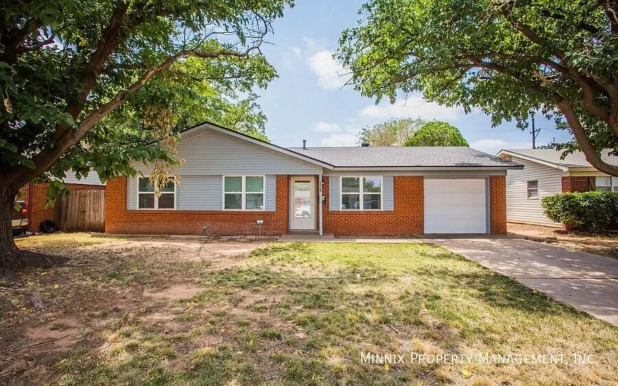 3 bedroom/ 2 bath | 5523 17th St. — Photo 1