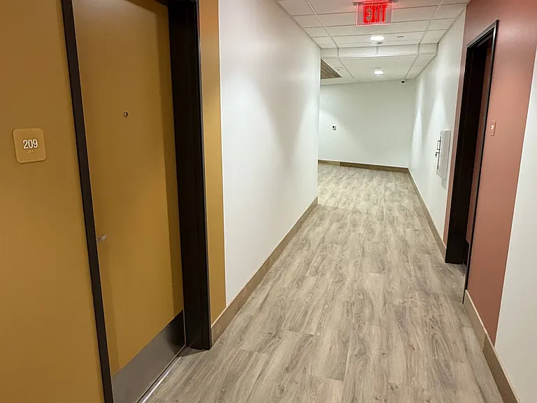 Dolores Apartments — Photo 12