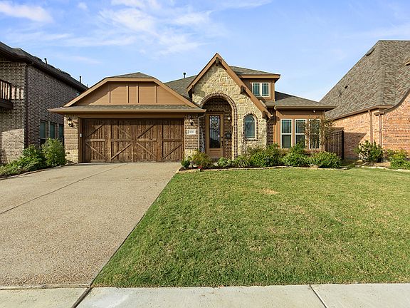 2nd image of 2101 Harmony Pier Ln