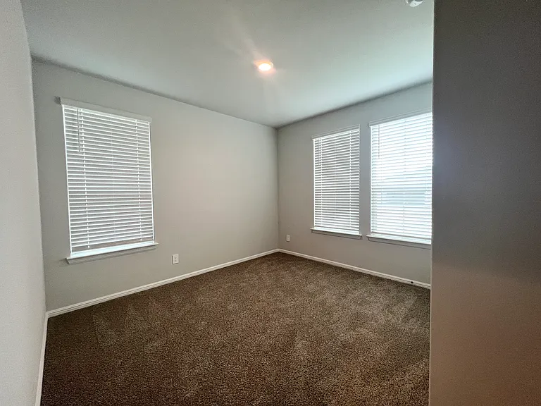 8636 Centerboard Ln — Photo 30