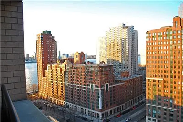 Rented by Empire State Properties | media 1