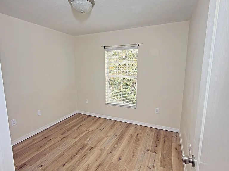4213 Winding Vine Dr — Photo 15