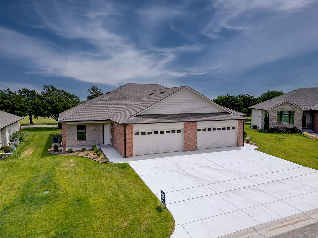 3112 Long Ct