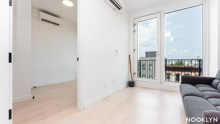 Rented by Nooklyn NYC LLC | media 4