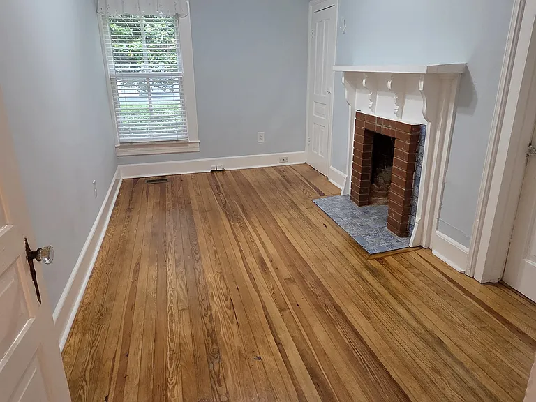 219 W Chatham St #A — Photo 13