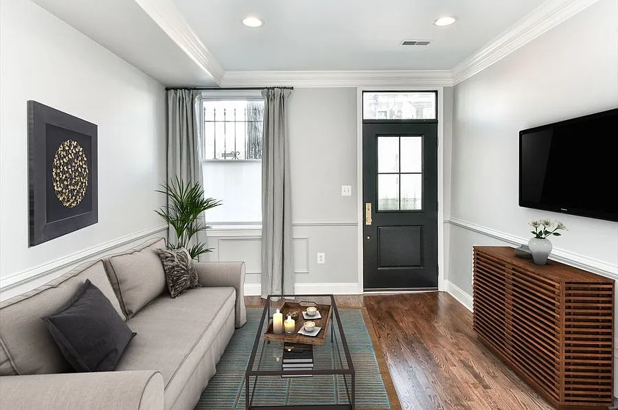 Beautiful 3 Bedroom Abode Just Off of the Booming H Street Corridor! — Photo 2