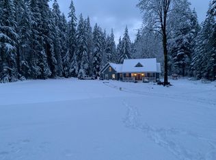 4043 NE Lincoln Rd, Poulsbo, WA 98370