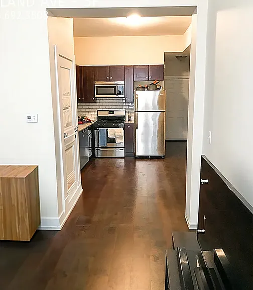 1056 N Ashland Ave #3F — Photo 4