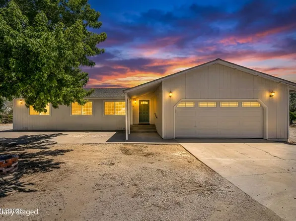 10600 Silver Spur Dr, Reno, NV 89508
