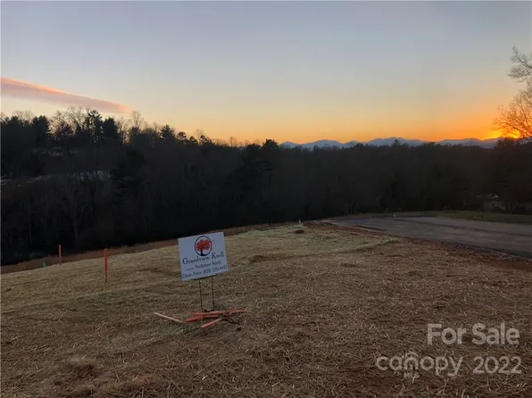 112 Grandview Ridge Dr, Alexander, NC 28701