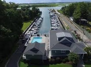 7465 Nautica Yacht Club Dr, Wilmington, NC 28411