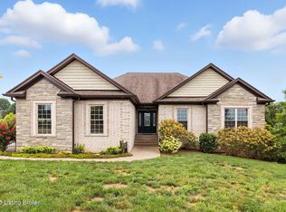 86 Beacon Hill Ln, Fisherville, KY 40023