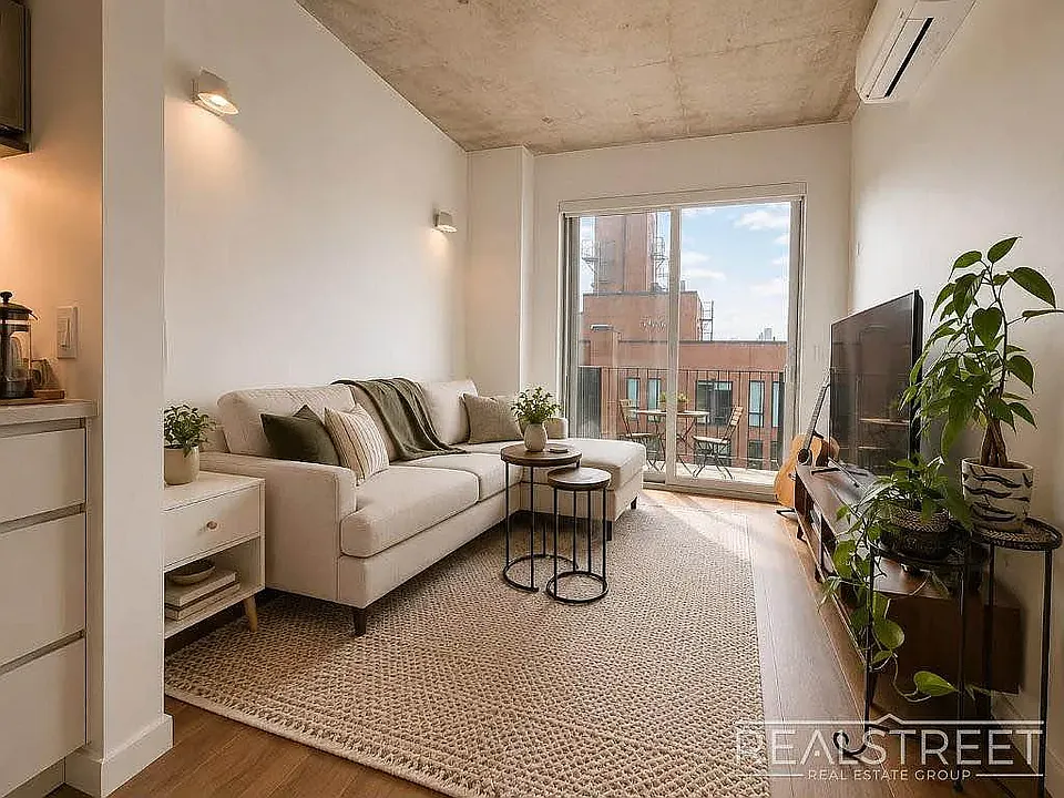 87 George St #4F