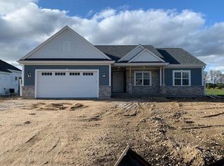 35368 Mineral Springs Blvd, Summit, WI 53066