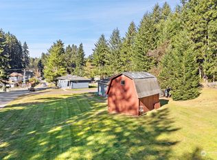 1930 SE Cedar Rd, Pt Orchard, WA 98367