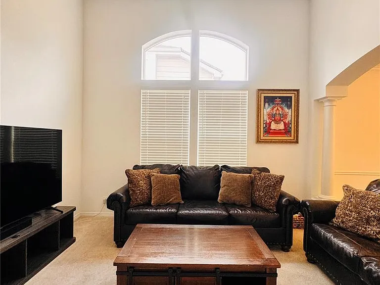 9633 E Caley Cir — Photo 10