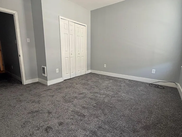 3614 N Sydenham St — Photo 4