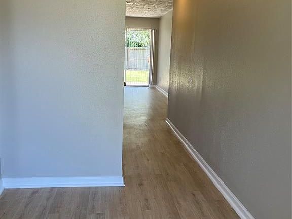 3rd image of 17602 Heritage Bay Dr
