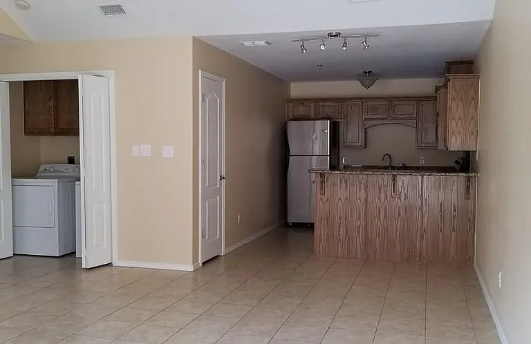 3505 Samgar St #1 — Photo 3
