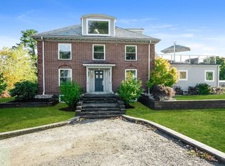 2-4 Evergreen Ave, Newton, MA 02466