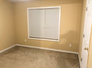 540 Olde Rose Ct, Riverdale, GA