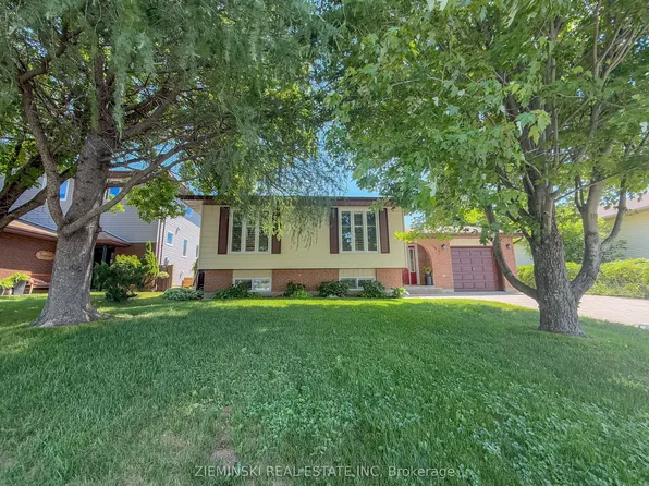 199 Clement St, Timmins, ON P0N 1K0