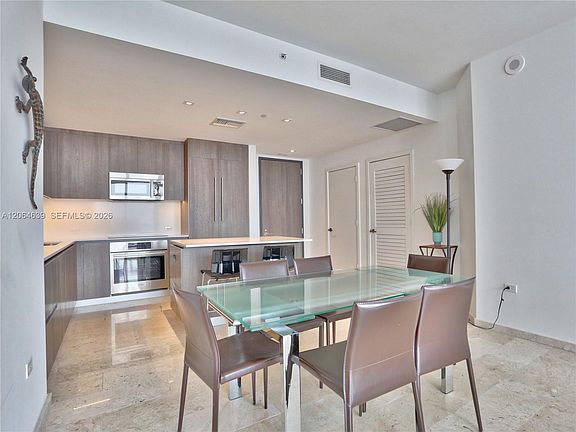 2nd image of 88 SW 7th St APT 3805