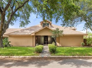 621 S McColl Cir, McAllen, TX 78501