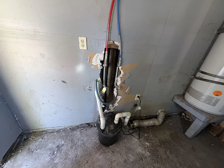604 Loma St — Photo 24