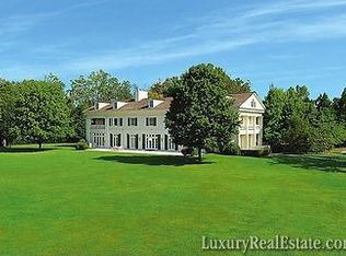 9109 Harrington Dr, Potomac, MD 20854