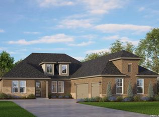 254 Poe Parkway, Castroville, TX 78009