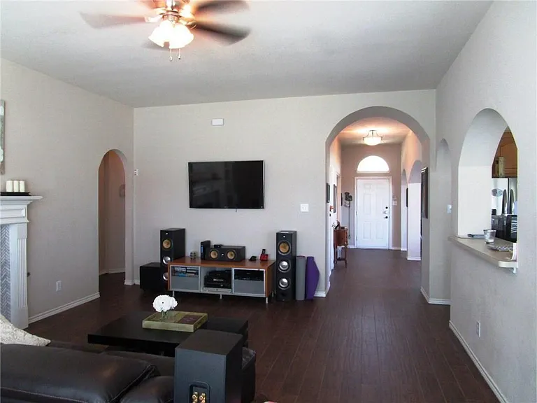 7312 High Point Dr — Photo 12